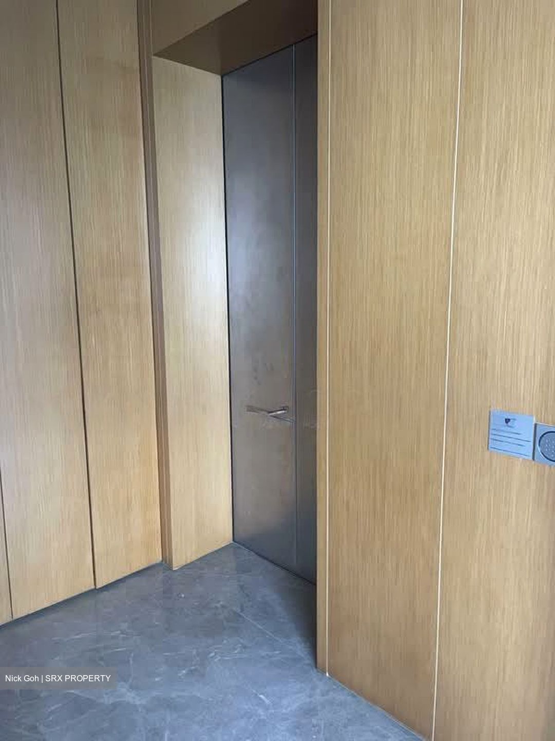 Nouvel 18 (D10), Condominium #544444281